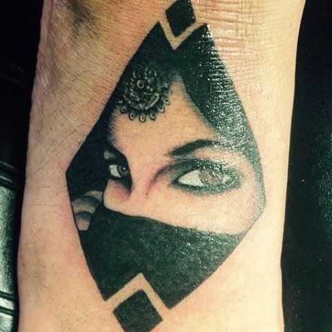 Pins & Needles custom tattoo studio